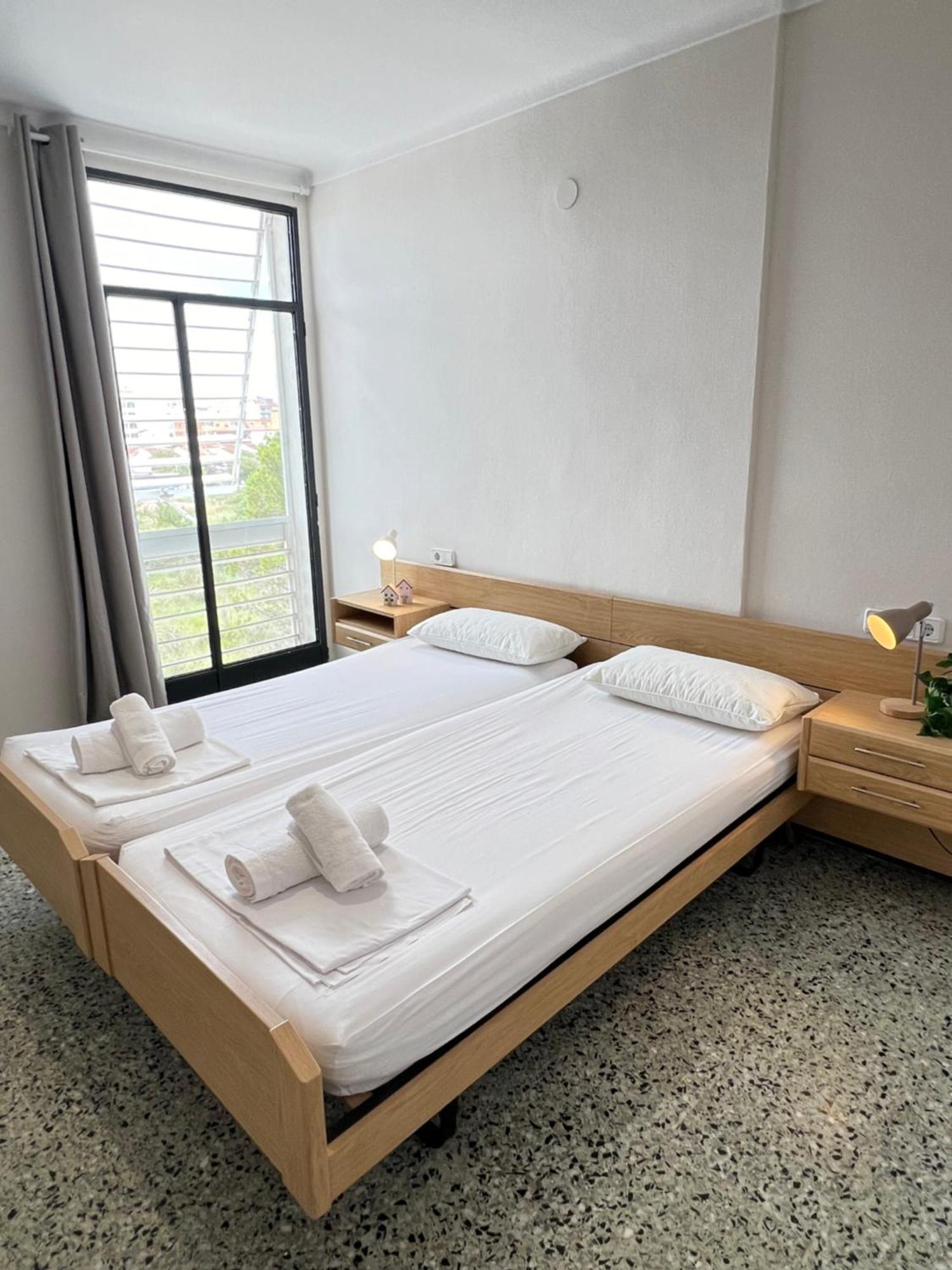 3 Room Apartment, 500M To Beach, Swimming Pool, Nice Terrace Росас Экстерьер фото